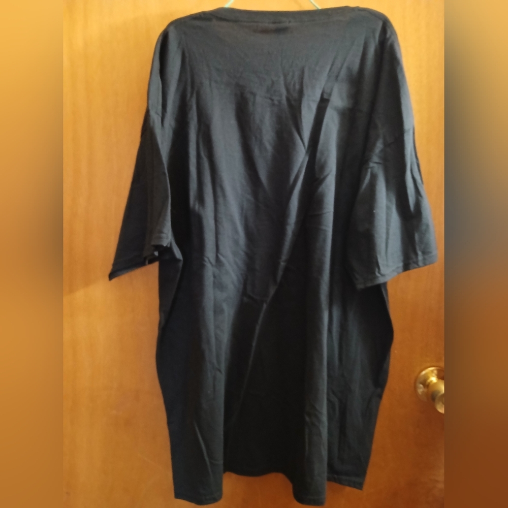 Unisex Black Graphic T-Shirt, XL NWT - Picture 3 of 3
